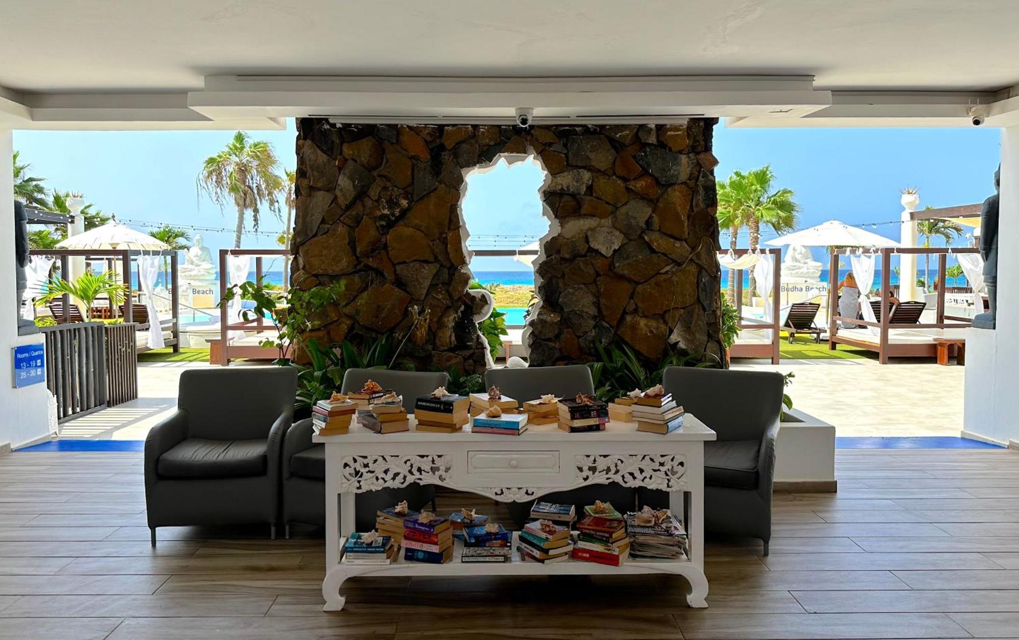 Hotel Livvo Budha Beach Santa Maria Exterior photo